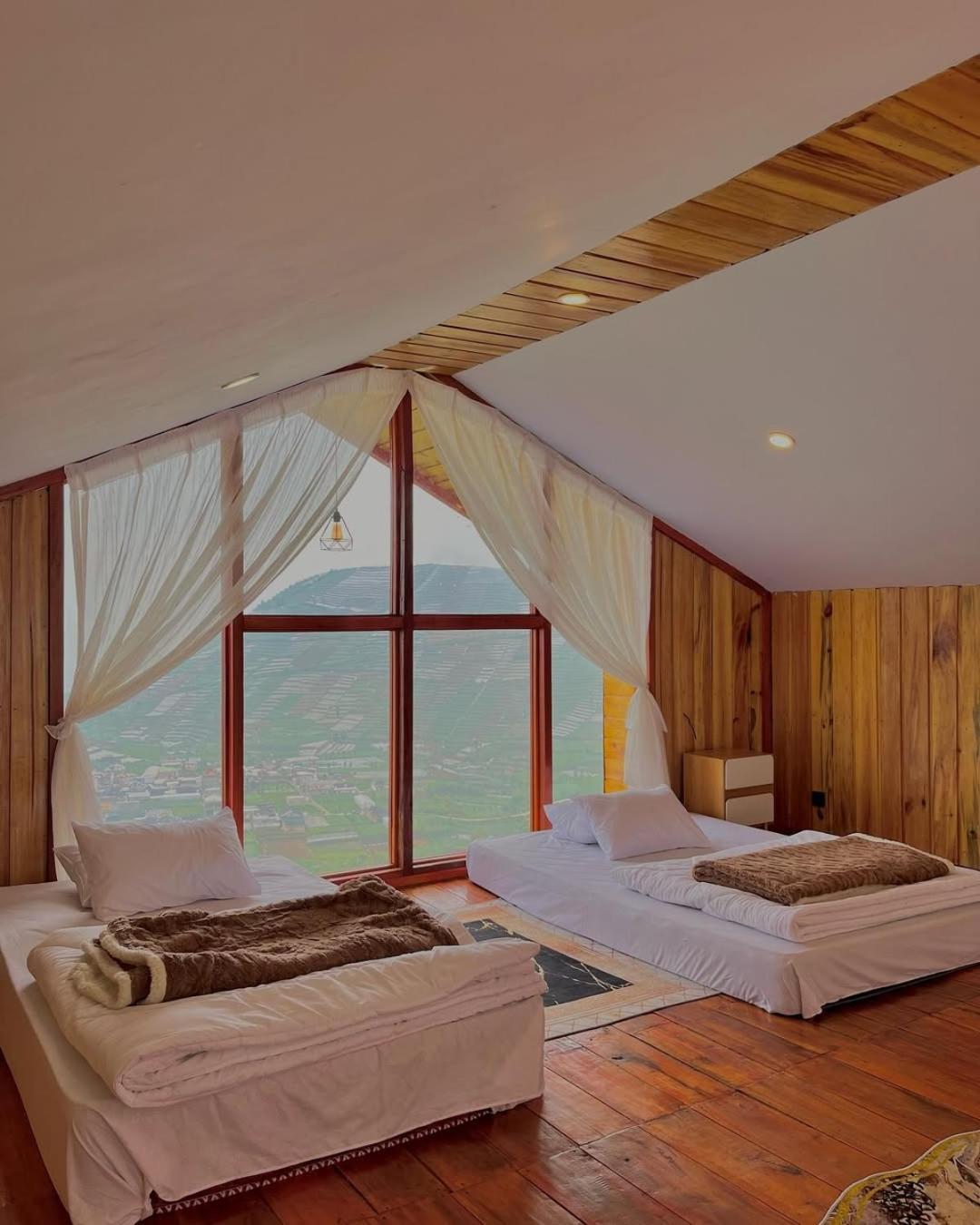 Tower Hill Cabin Dieng Exterior photo